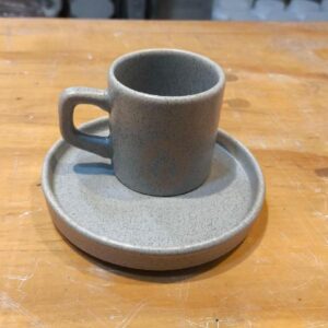 Plato y Taza Elizabeth Molde Simple